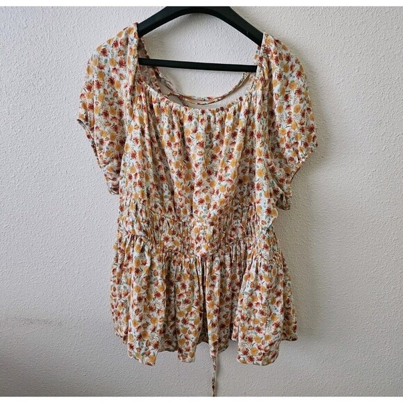 Torrid Women's Floral Crinkle Gauze Cris Cross Back Bohemia Chic Top Size 1 - Picture 2 of 13